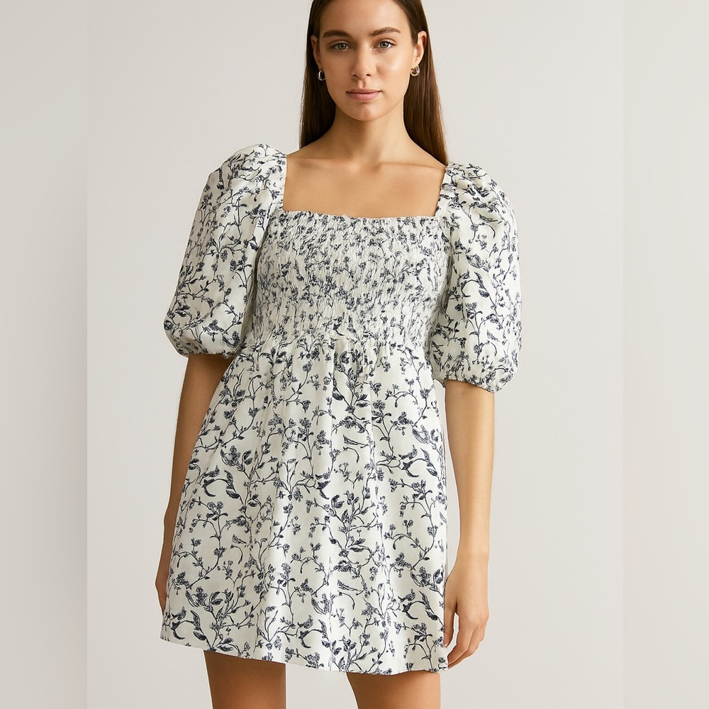 American Eagle Outfitters Black and White Floral Long Sleeve Dress